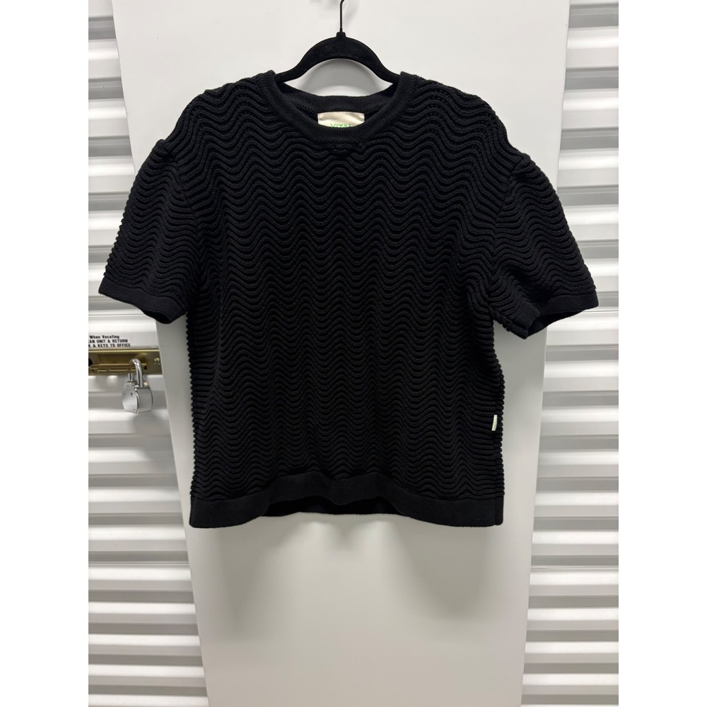 Yitai Wavy Knit Sweater Mens Small Black Short Sleeve Ripple Texture Good